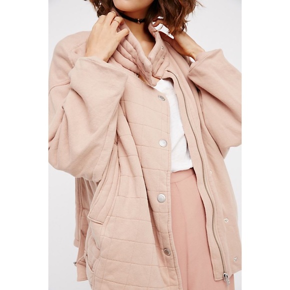 ❌SOLD❌Free People Oversized Knit Quilted Jacket - Picture 2 of 7